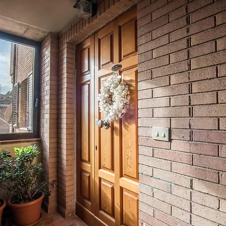 Il Nido Di Rondine Apartment *